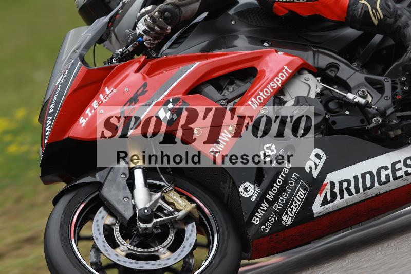 Archiv-2022/13 25.04.2022 Plüss Moto Sport ADR/Freies Fahren/65